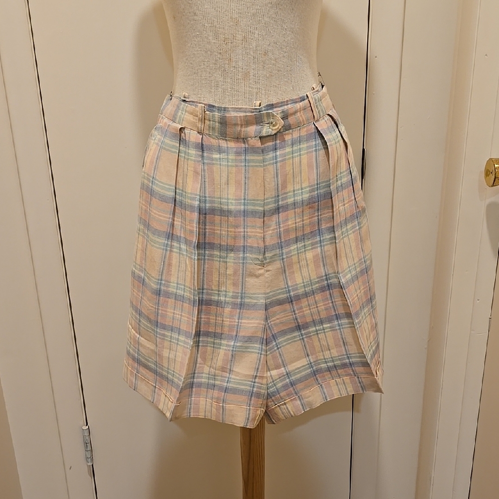 Ralph Lauren Vintage 2000 Linen Bermuda.Knee Lenght Shorts In Pastel Plaid. $35